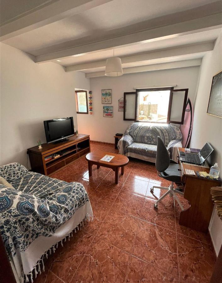 Affittacamere Banana Surf House *