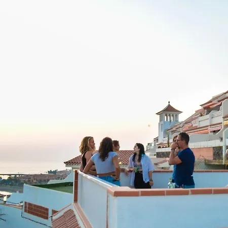 Banana Surf House Hotel Los Cristianos  Exterior photo