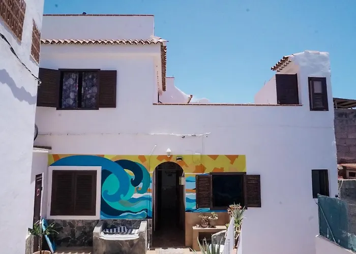 Banana Surf House
